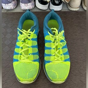 Nike Men’s Neon Yellow and Teal Lightweight Running Shoes